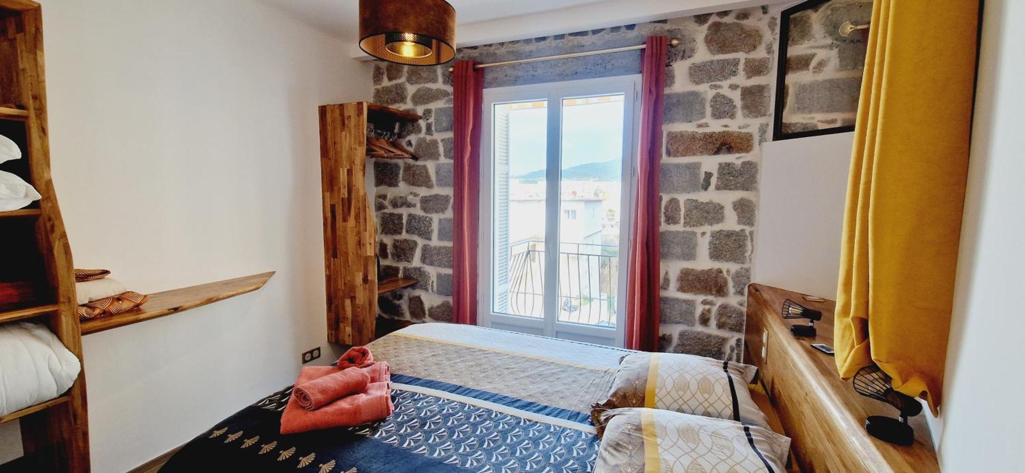 Magnifique Appartement Avec Balcon Vue Mer A L'Entree D'Ajaccio Ajaccio  Eksteriør billede